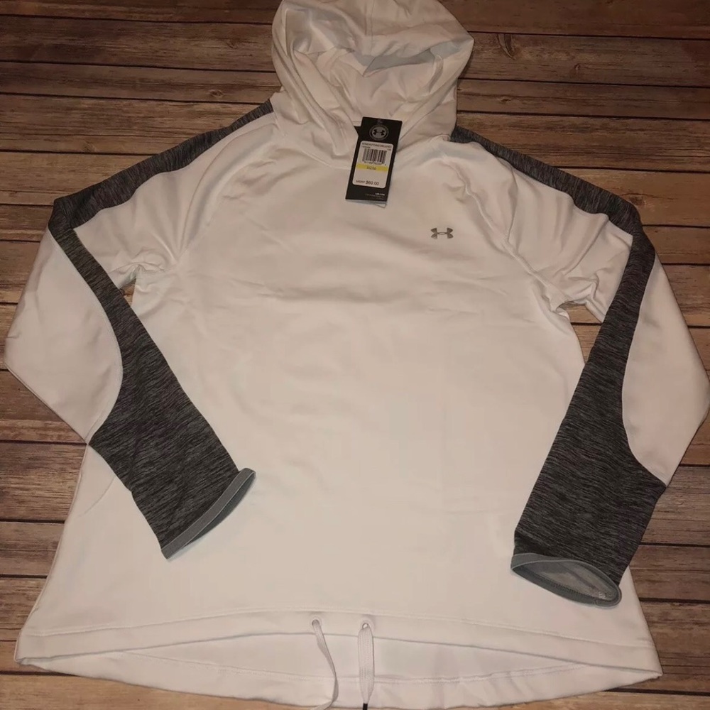 Women’s fitted cold gear Under Armour pullover